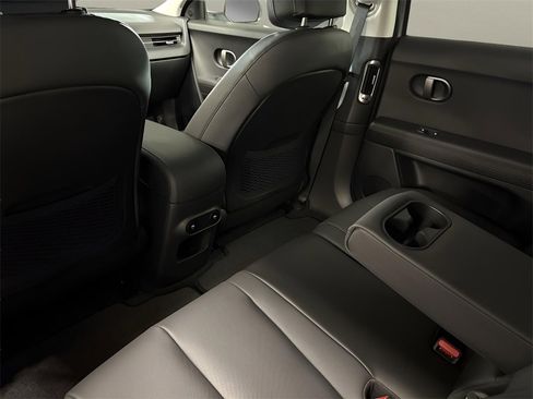 New 2025 Hyundai Ioniq 5 SEL image 26
