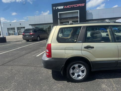 Used 2004 Subaru Forester 2.5X AWD/4WD image 13