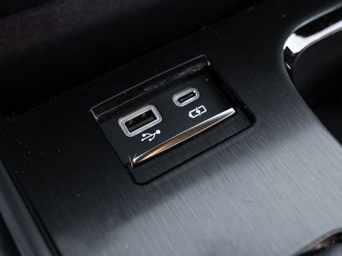 Used 2023 Lexus ES 300h Ultra Luxury image 22