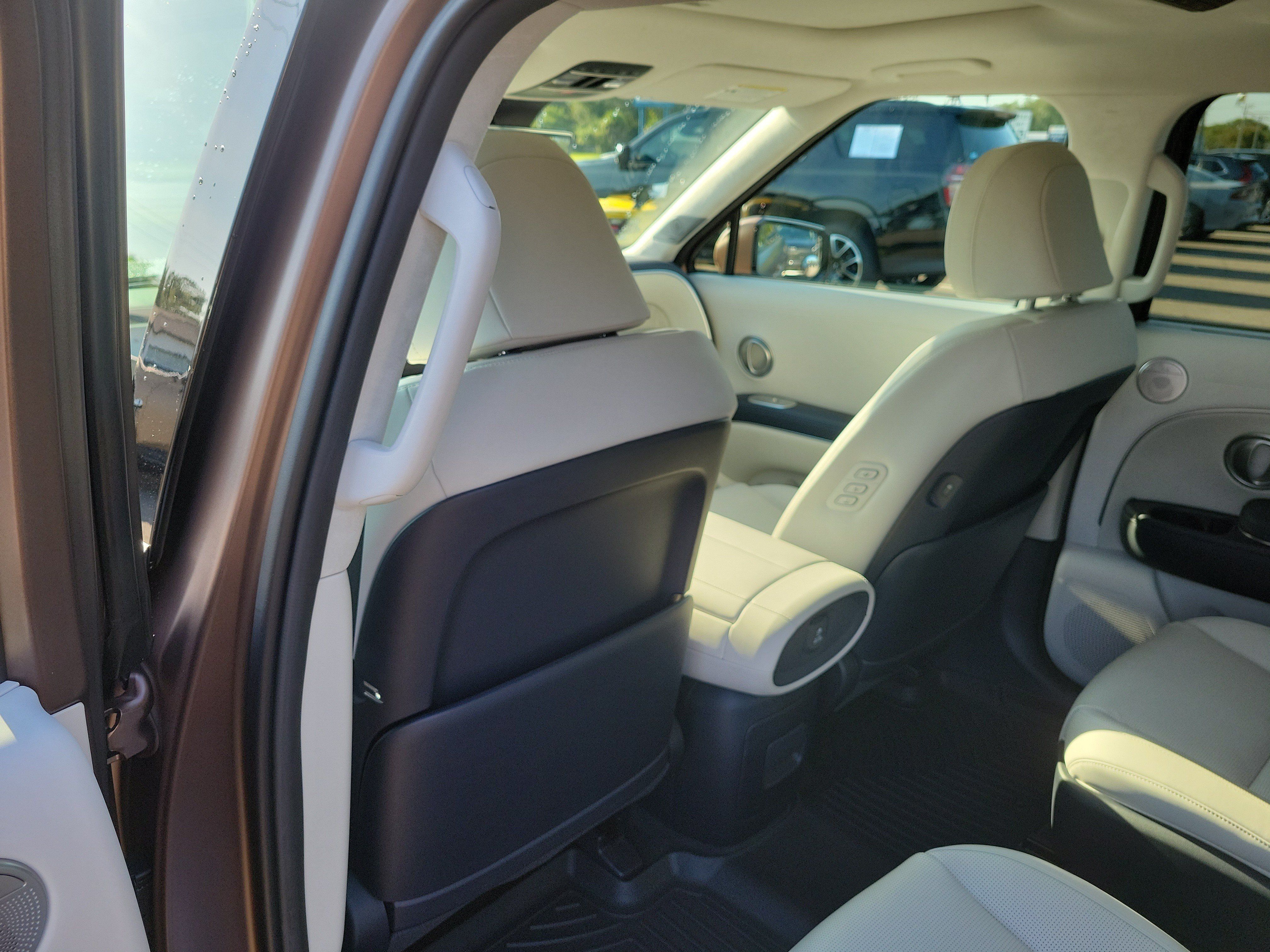 Used 2026 Hyundai Palisade Calligraphy AWD/4WD image 15