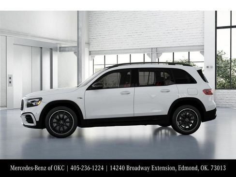 New 2026 Mercedes-Benz GLB 35 AMG 4MATIC image 35
