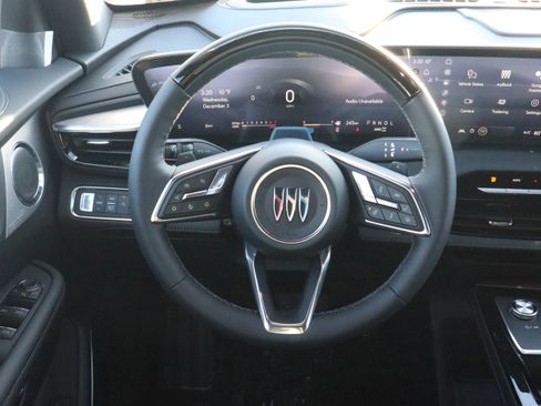 New 2026 Buick Enclave Avenir w/ Super Cruise Package image 9