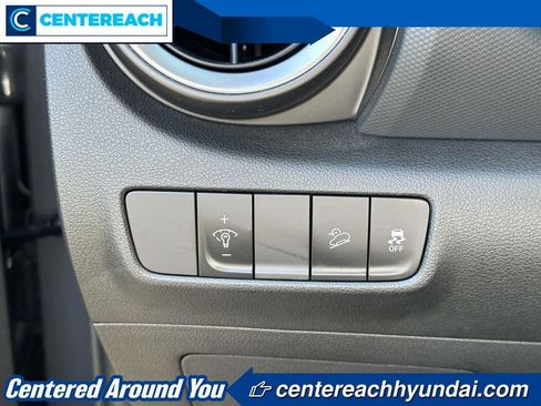 Used 2023 Hyundai Kona SEL image 18