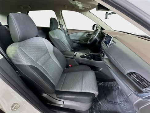 Certified 2023 Nissan Rogue SV FWD image 26