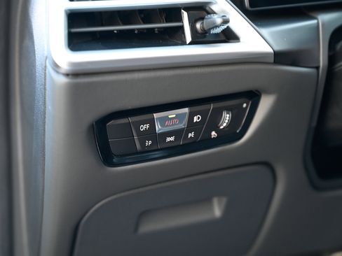 Used 2025 BMW M4 xDrive Competition w/ Carbon Package image 23