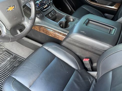 Used 2019 Chevrolet Tahoe LT image 6