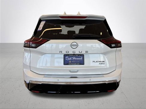 New 2026 Nissan Rogue Platinum w/ Tech Package image 8