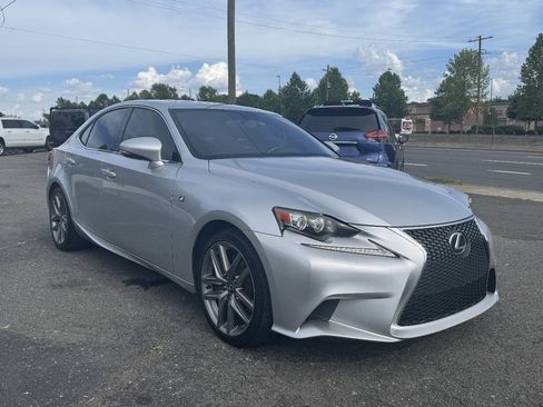 Used 2016 Lexus IS 200t RWD image 2