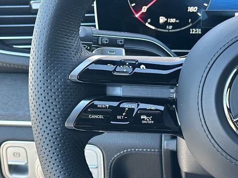 New 2026 Mercedes-Benz GLS 580 GLS 580 image 28