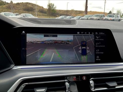 Used 2019 BMW X5 xDrive50i w/ M Sport Package AWD/4WD image 14