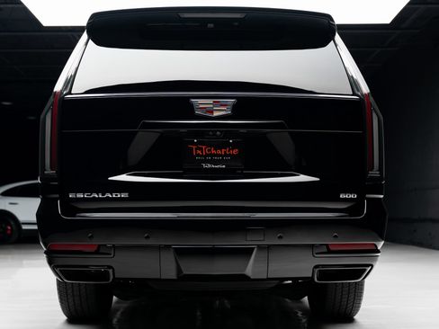 Used 2025 Cadillac Escalade ESV Sport Platinum AWD/4WD image 25