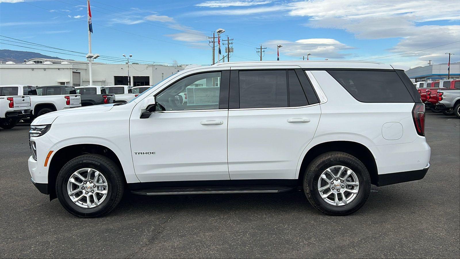 New 2026 Chevrolet Tahoe LS AWD/4WD image 8