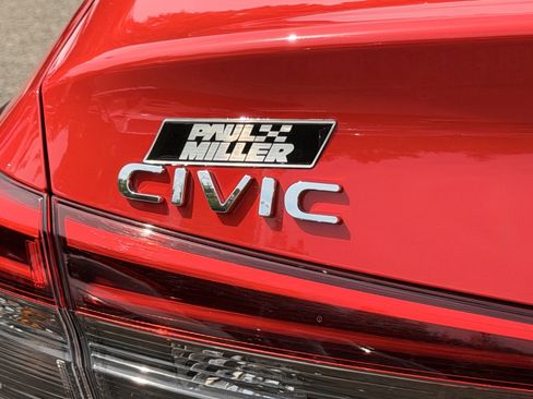 Used 2024 Honda Civic EX image 29