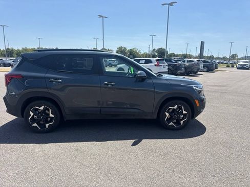 Certified 2025 Kia Seltos S AWD/4WD image 5
