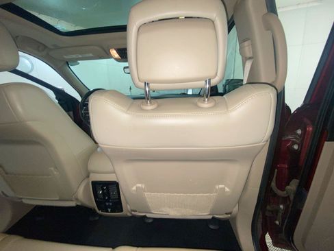 Used 2019 Jeep Grand Cherokee Limited AWD/4WD image 22