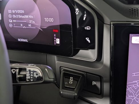 New 2026 Porsche Cayenne Turbo AWD/4WD image 34