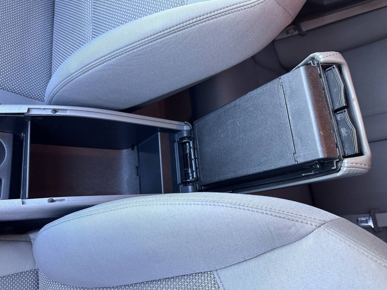 Used 2012 Chevrolet Malibu LS FWD image 24