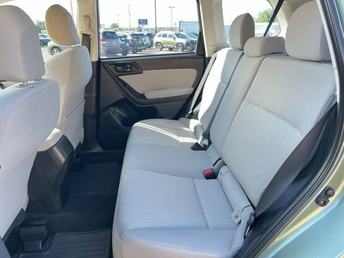 Used 2014 Subaru Forester 2.5i AWD/4WD image 24