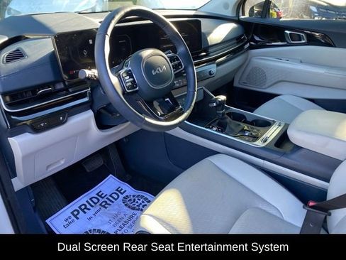 Used 2025 Kia Carnival SX Prestige FWD image 5