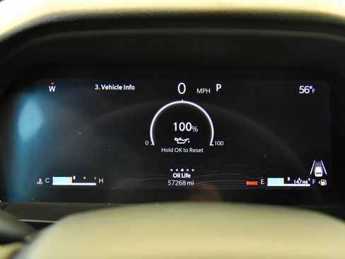 Used 2024 Jeep Grand Cherokee L Limited w/ Luxury Tech Group II image 37