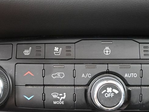 Used 2025 Dodge Durango GT AWD/4WD image 9