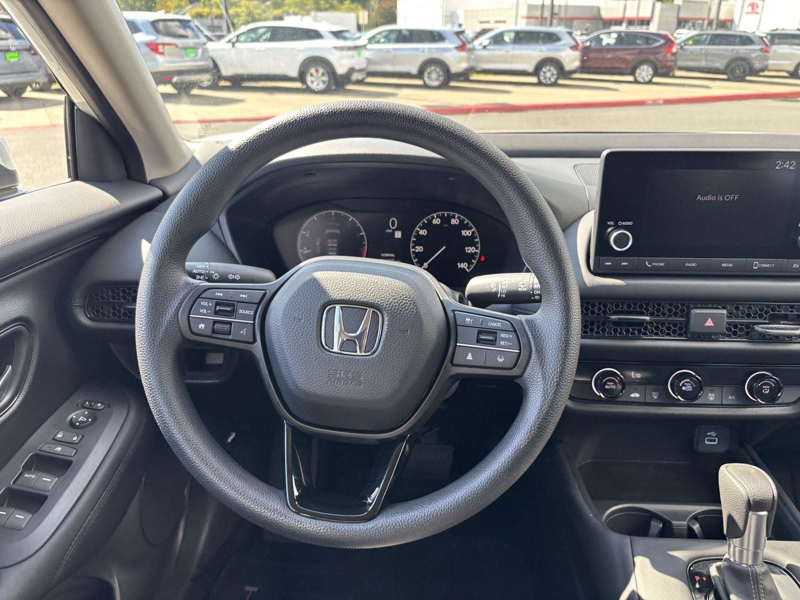 Used 2025 Honda HR-V LX image 15