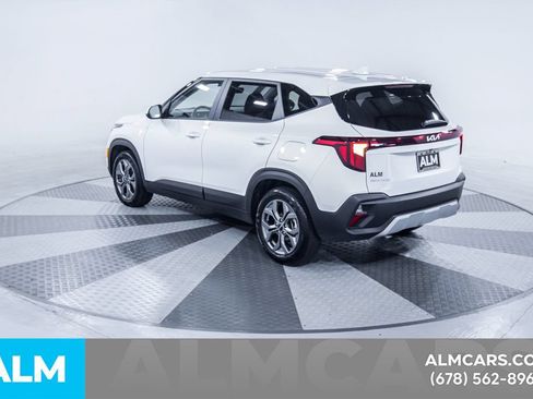 Used 2026 Kia Seltos LX FWD image 7
