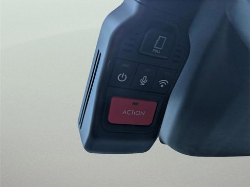 Used 2025 Toyota Camry LE w/ Convenience Package AWD/4WD image 13