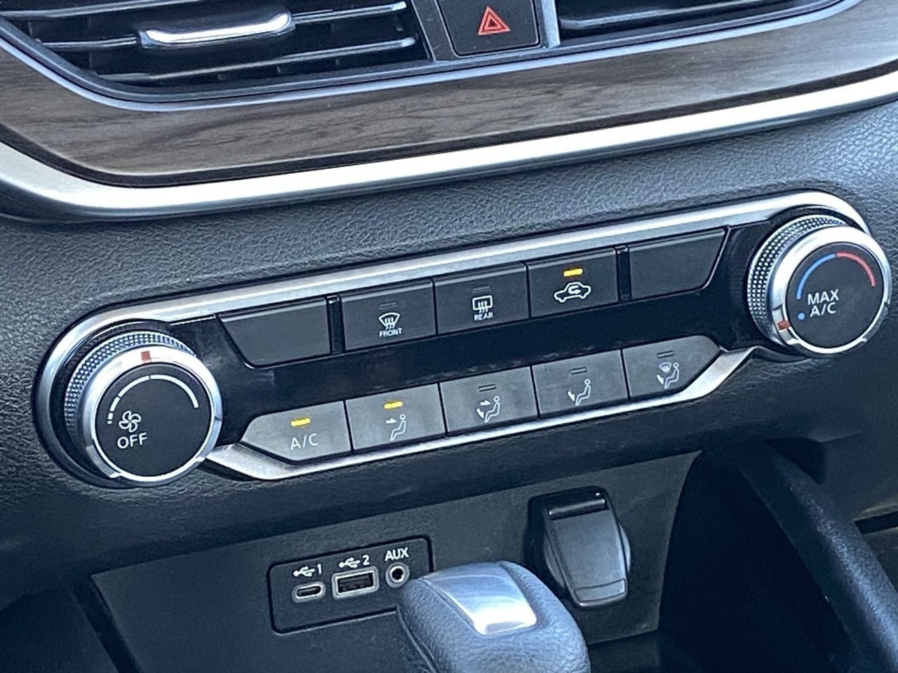 Certified 2024 Nissan Altima 2.5 SV FWD image 20