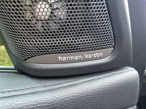 Used 2015 BMW X6 xDrive35i image 10