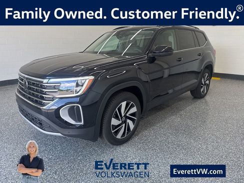 New 2026 Volkswagen Atlas SE image 1