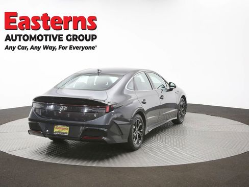 Used 2025 Hyundai Sonata SEL FWD image 40