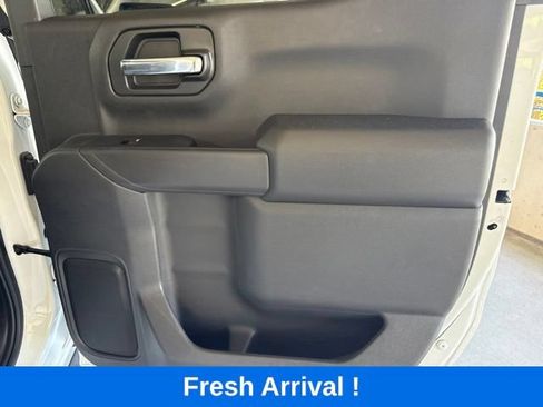 Used 2024 Chevrolet Silverado 1500 Custom Trail Boss w/ LPO, Dark Essentials Package AWD/4WD image 12