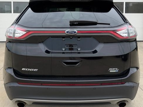 Used 2018 Ford Edge SEL w/ Equipment Group 201A AWD/4WD image 27