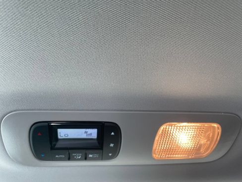 New 2026 Honda Odyssey Touring image 13