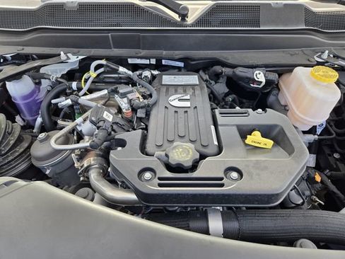 New 2026 RAM 5500 Tradesman AWD/4WD image 25