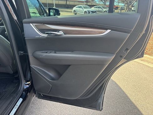 Certified 2025 Cadillac XT6 Sport w/ Platinum Package image 19