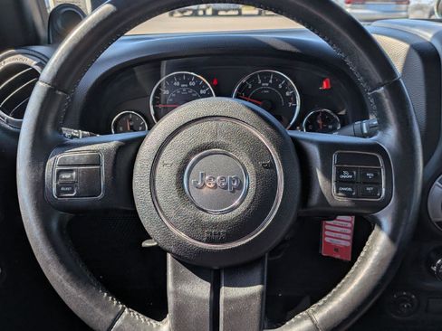 Used 2013 Jeep Wrangler Sport AWD/4WD image 19