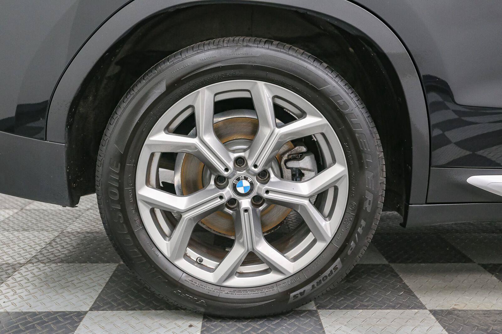 Used 2024 BMW X3 xDrive30i AWD/4WD image 17