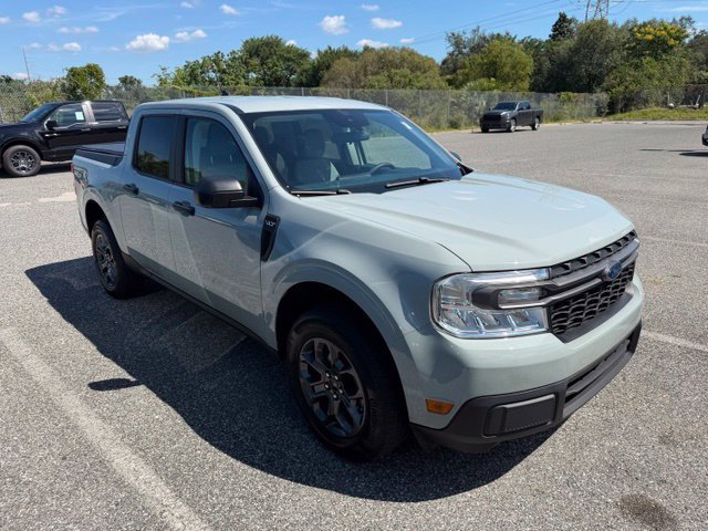 Used 2024 Ford Maverick XLT FWD image 2
