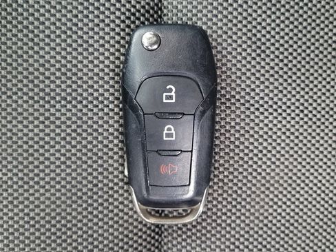 Used 2020 Ford F150 XL w/ Equipment Group 101A Mid RWD image 32
