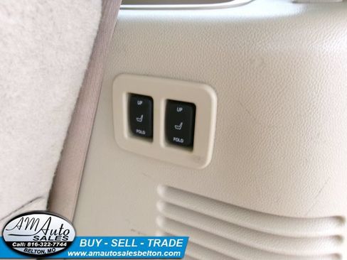 Used 2014 Ford Expedition XLT w/ Equipment Group 202A AWD/4WD image 20