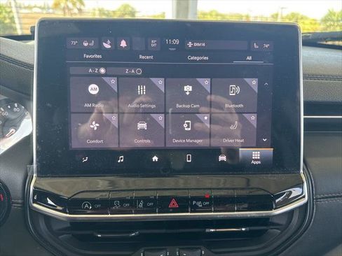 Certified 2023 Jeep Compass Limited image 23