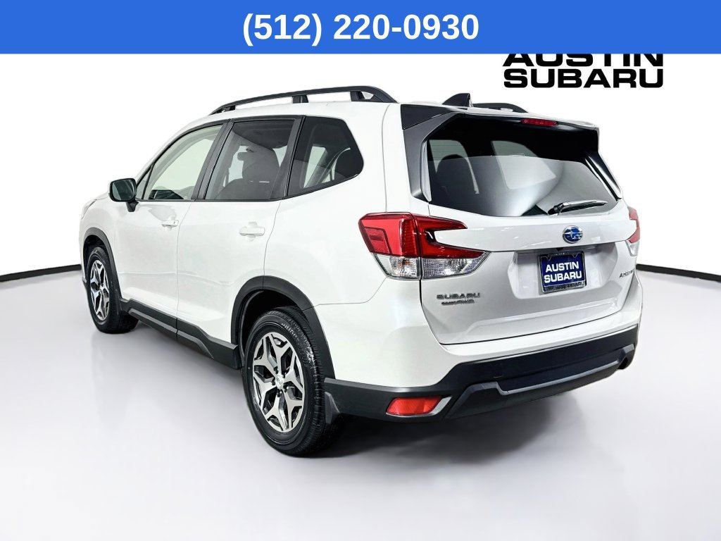 Certified 2024 Subaru Forester Premium AWD/4WD image 6
