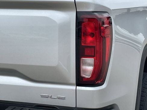 Used 2019 GMC Sierra 1500 SLE w/ SLE Value Package RWD image 6