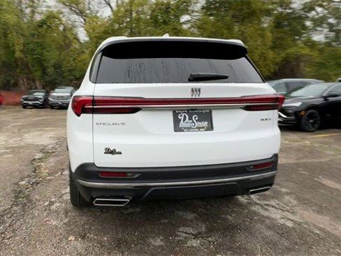 New 2026 Buick Enclave Preferred image 7