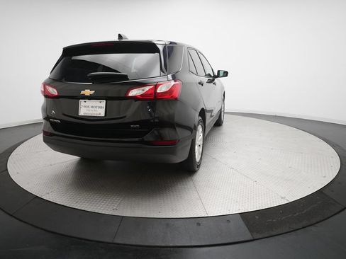 Used 2019 Chevrolet Equinox LS w/ LS Convenience Package AWD/4WD image 13