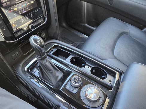 Certified 2021 INFINITI QX80 Luxe w/ All-Season Package image 26