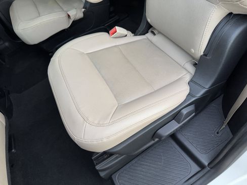 Used 2021 Ford Explorer Limited w/ Equipment Group 301A image 27