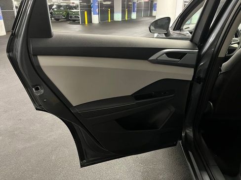 New 2025 Volkswagen Taos SEL image 20